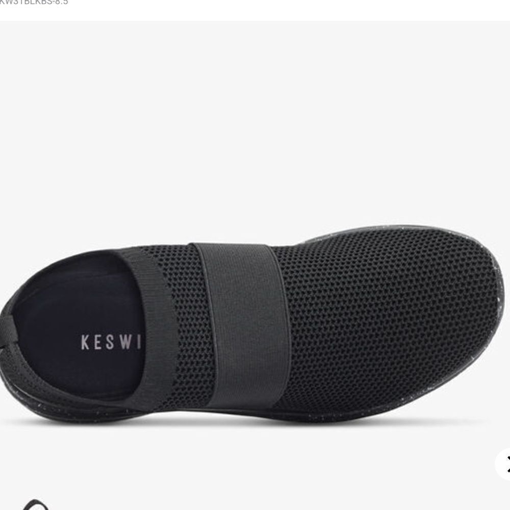KESWI Women's Black Speckled Athletic Slip On Uniform Shoes, Size 7, NWT